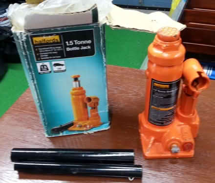 Photo of free Car bottle jack. (Bawdrip TA7) #1