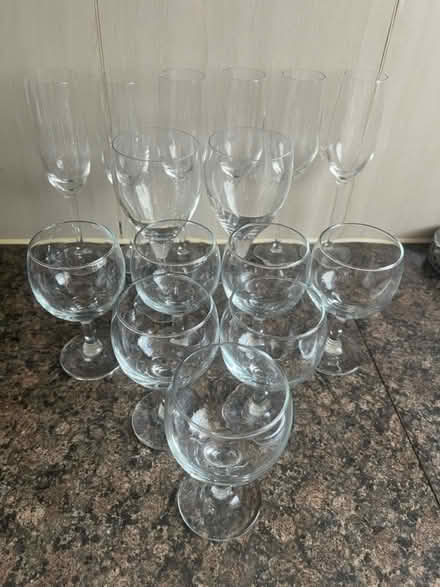 Photo of free Glassware (HA37NQ) #1