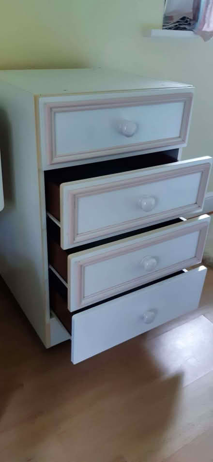 Photo of free Cabinet (Bramhall SK7) #2