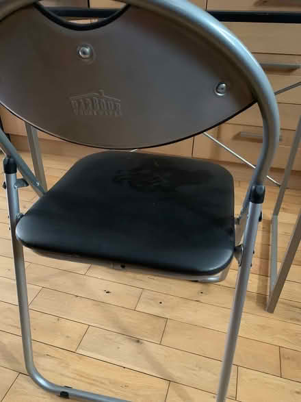 Photo of free Study table and chair (Northwood HA6) #3