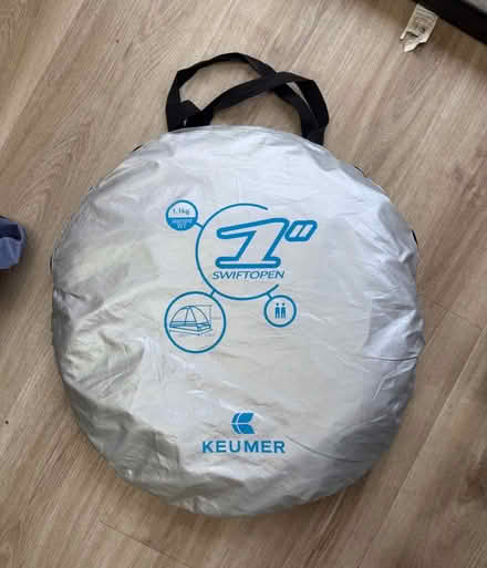 Photo of free Pop up beach tent (Ipswich IP4) #1