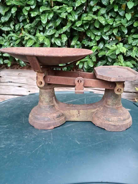 Photo of free Decorative vintage scales (Finchampstead RG40) #1