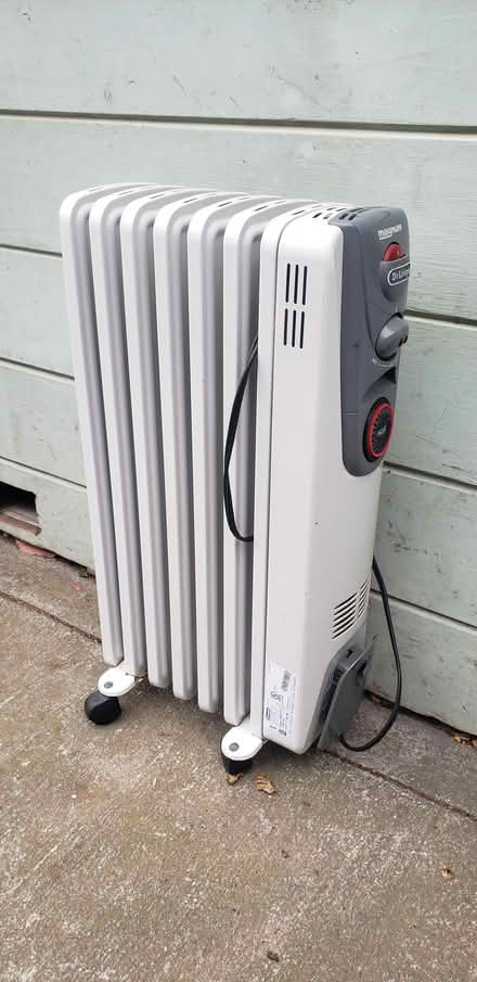 Photo of free Electric radiator heater (Bernal Heights) #1