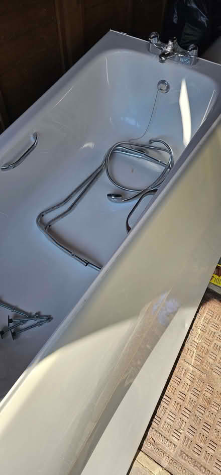 Photo of free Bath (Hailsham BN27) #3