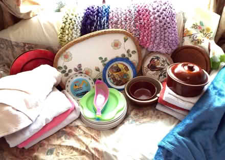 Photo of free Job lot household items - plates, towels, trays, bowls, mat (Bingham NG13) #1
