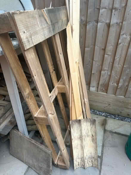 Photo of free Assorted wood (Yarnton) #2