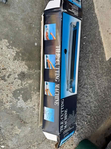 Photo of free Tiling cutter (Croydon) #2