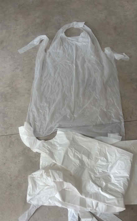 Photo of free Large quantity of disposable aprons (Frankwell SY3) #1