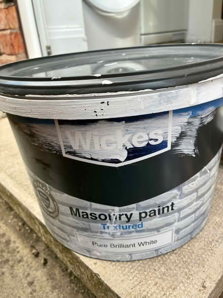 Photo of free Textured masonry paint (Heaton Mersey M19) #1