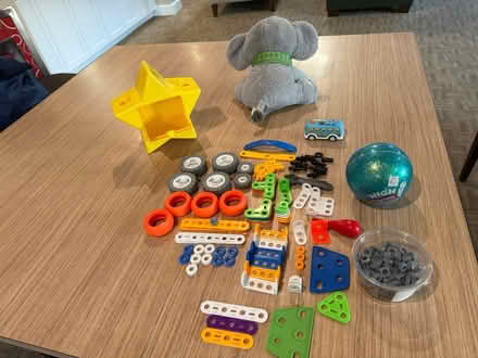 Photo of free Children’s toys, stuffed elephant (Valencia Avenue, Sunnyvale) #2