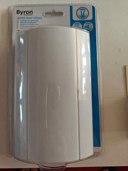 Photo of free Wired door chime and push bell (UB5 5LW) #1