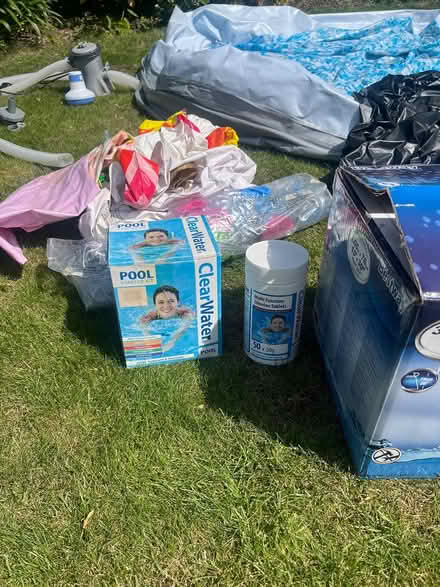 Photo of free Bestway 10 ft fast set pool (Barnes SW13) #2