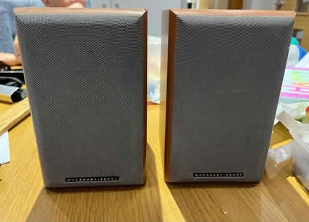 Photo of free Small bookshelf speakers (Dunstable LU6) #1