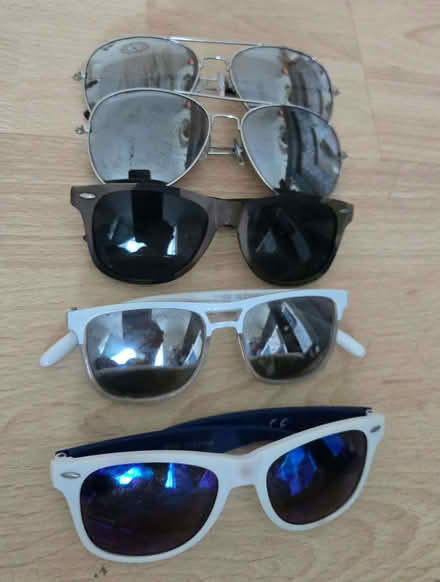 Photo of free Boys Sunglasses (NW10) #1