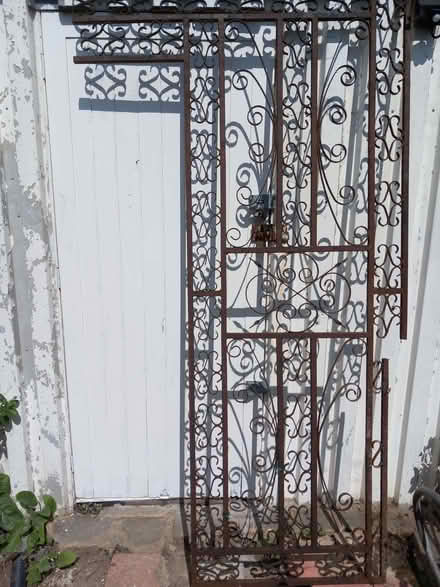 Photo of free 2 piece ornate metal archway (Yeading UB4) #2
