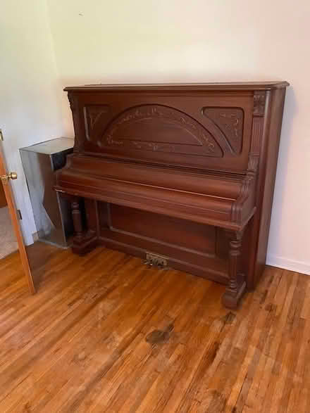 Photo of free Piano (Albemarle) #1