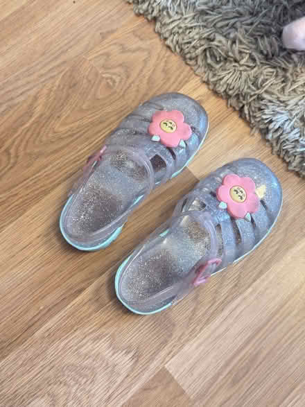 Photo of free Girl glittery sandals (Levenshulme M19) #1
