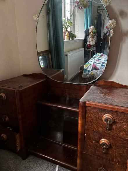 Photo of free Vanity table with mirror and stool (Elan Village LD6) #1