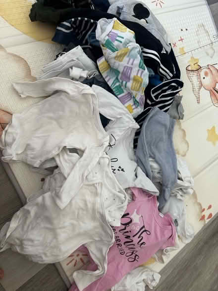 Photo of free Baby Clothes BUNDLE (SE5) #4