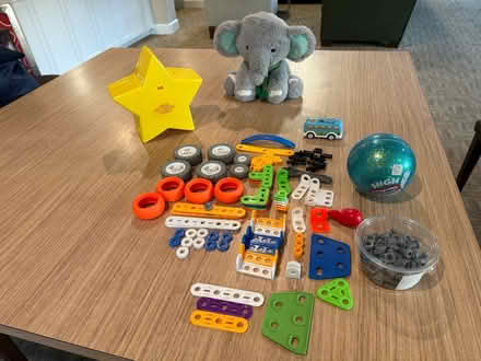 Photo of free Children’s toys, stuffed elephant (Valencia Avenue, Sunnyvale) #1