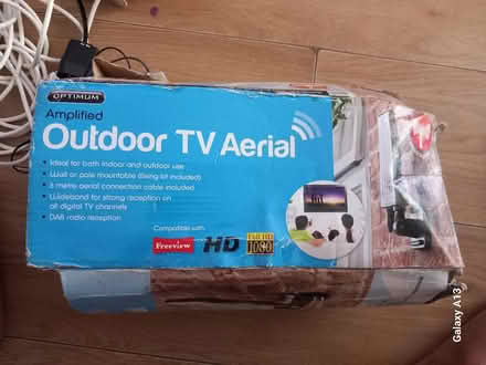 Photo of free TV aerial (Slough central SL1) #1