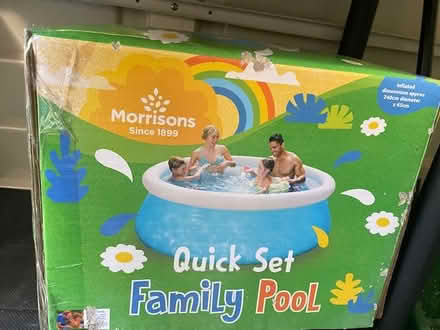 Photo of free Pool (Pinner HA5) #1