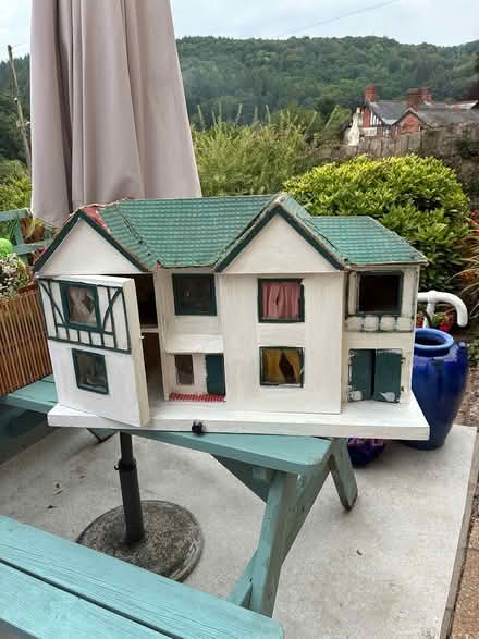 Photo of free Doll's house (GL14) #3