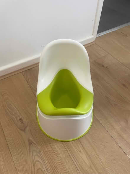 Photo of free Potty (Wormley EN10) #1