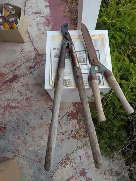 Photo of free Gardening Hand Tools (El Cerrito Plaza) #1