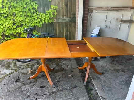 Photo of free Beautiful antique dining table (B90 1ql) #2
