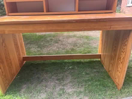 Photo of free desk (GU21) #1