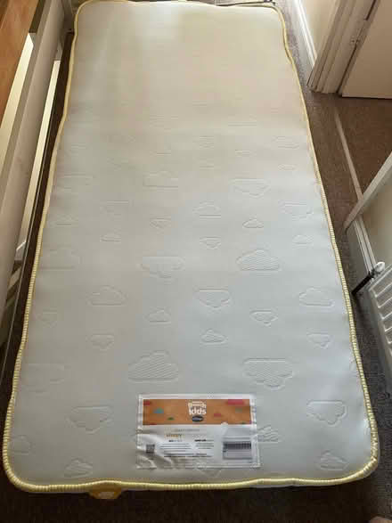 Photo of free Silentnight Kids Mattress (Broadwater Down TN2) #1
