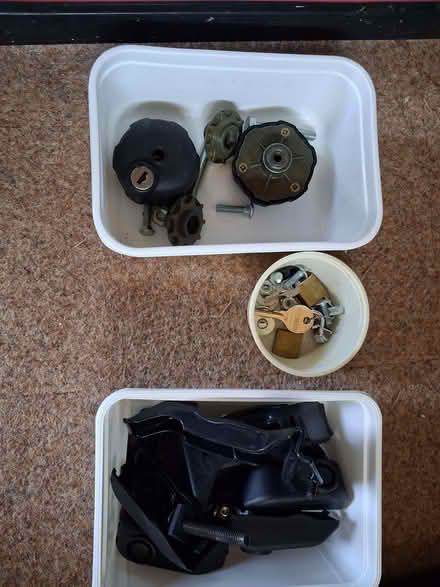 Photo of free Car Roof bars (Woodley RG5) #2