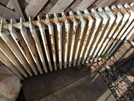 Photo of free Cast iron radiator (Churwell LS27) #1