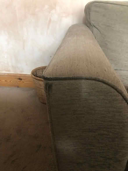 Photo of free Settee x 2 (Leicestershire LE9) #4