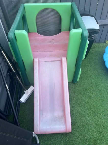 Photo of free Little tikes slide (me7 2dd) #1