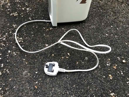 Photo of free Delonghi Air purifier AC150 (Beaconsfield HP9) #4