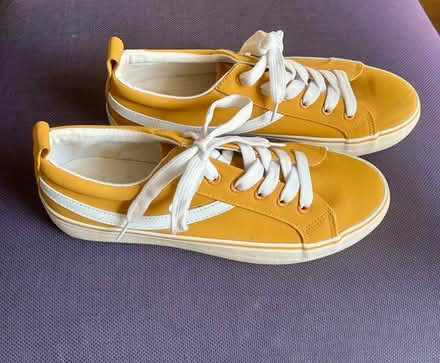 Photo of free Yellow plimsolls - size 7 (TW2 whitton) #2
