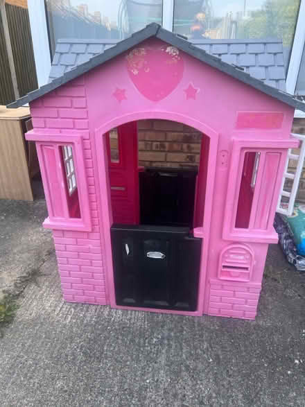 Photo of free LOL Playhouse (CT9) #1