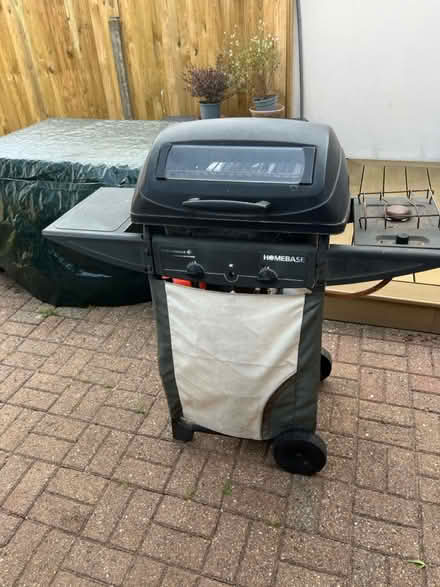 Photo of free Old Gas Barbeque (CT9) #1