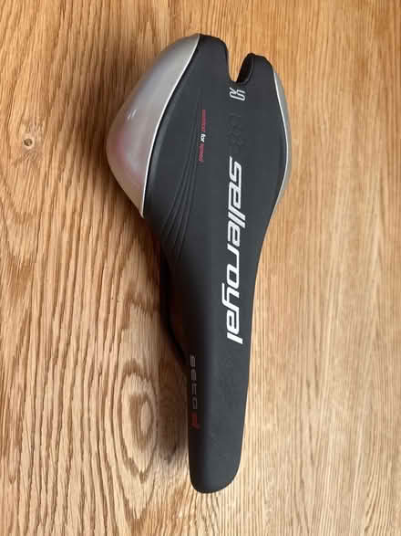 Photo of free Selle Royal seta S1 saddle (TW9, Richmond) #1
