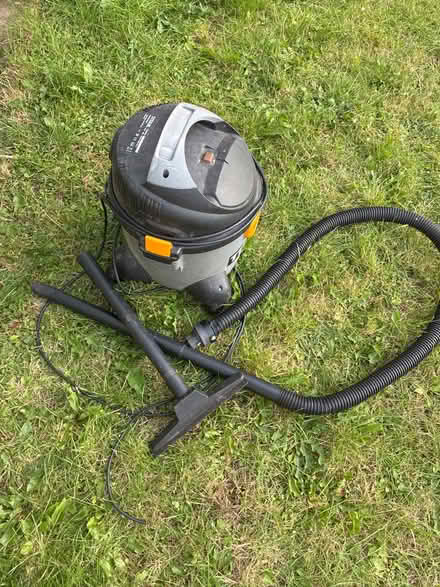 Photo of free Outdoor vac cleaner (BA2) #2