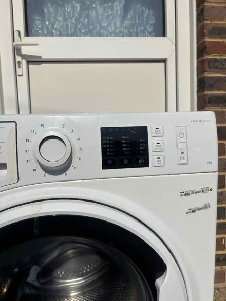 Photo of free Hotpoint washing machine (Horsham RH12) #3