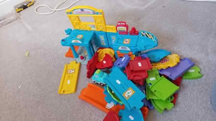 Photo of free Toot toot garage (Kirk ireton DE6) #1