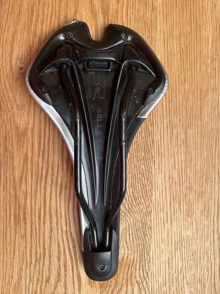 Photo of free Selle Royal seta S1 saddle (TW9, Richmond) #2