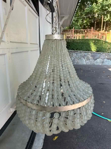 Photo of free McMansion chandelier (Huntington/Halesite) #2