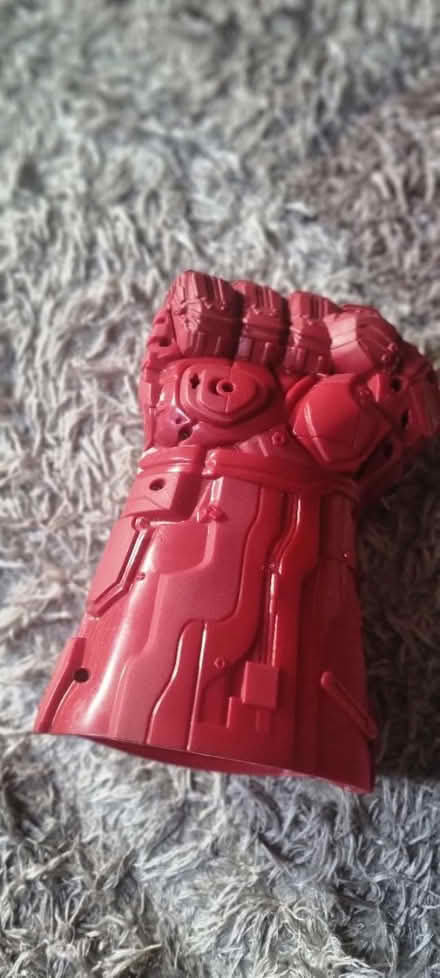 Photo of free Iron Man Fist (ilford) #1