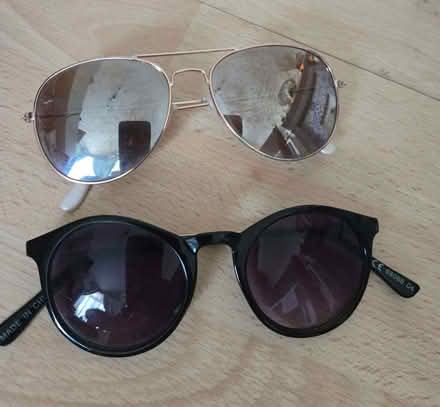 Photo of free Girls sunglasses (NW10) #1