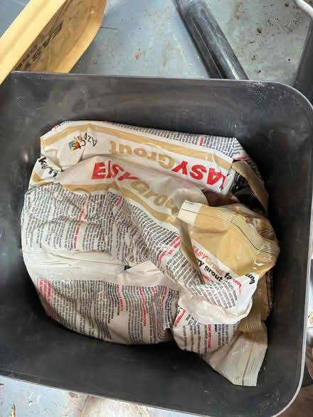 Photo of free 2 unopened bags of easy grout (Heaton Mersey M19) #2