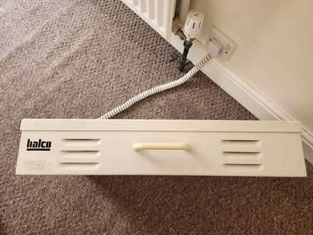 Photo of free Halco Electric Light Box For Art (CT19) #3